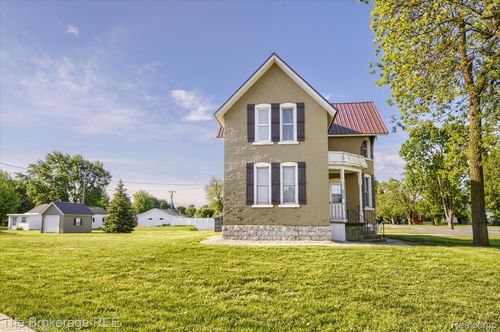 9425 W Saginaw Rd, Reese, MI, 48757-9486 | Card Image