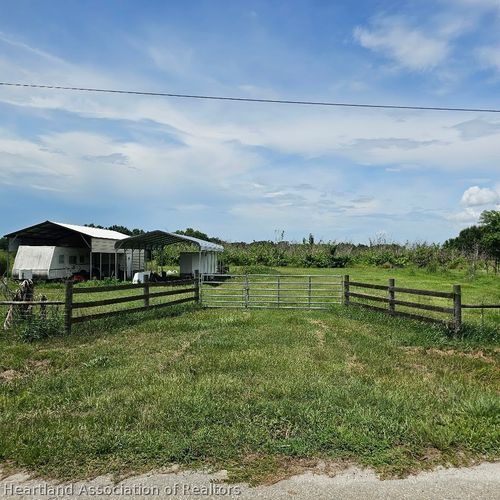 1985 Fish Branch Rd, Zolfo Springs, FL, 33890-2777 | Card Image