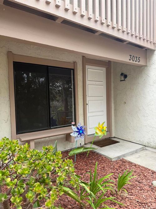 3035 Via Amador, Carlsbad, CA, 92010-1362 | Card Image