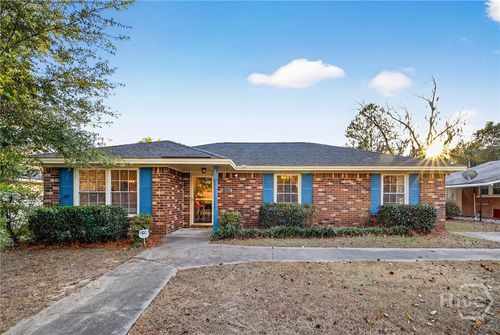 1121 Madrid Ave, savannah, GA, 31406-4935 | Card Image