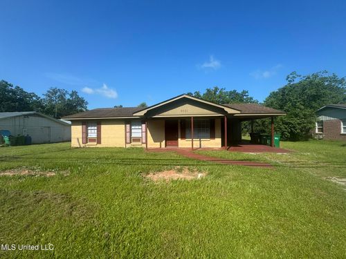 9701 Highway 613, Moss Point, MS, 39562-8008 | Card Image