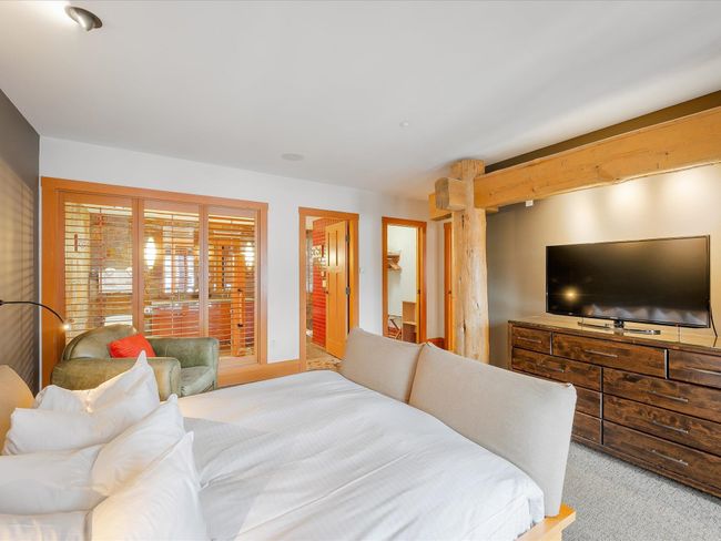 19D - 2300 Nordic Drive, Townhouse with 4 bedrooms, 5 bathrooms and 4 parking in Whistler BC | Image 13