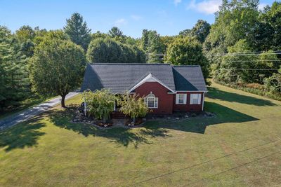 2972 Mccoinsville Rd, House other with 3 bedrooms, 2 bathrooms and 4 parking in Gainesboro TN | Image 3