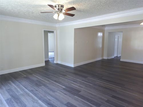 1003 W Hart Ave, Pasadena, TX, 77506-4130 | Card Image