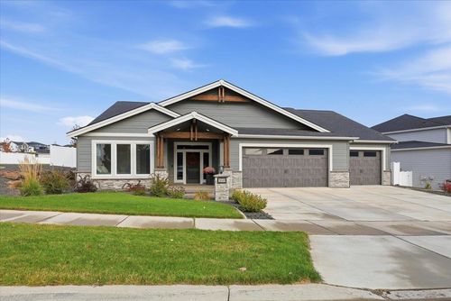 2640 S Summit Estates Dr, Greenacres, WA, 99016 | Card Image