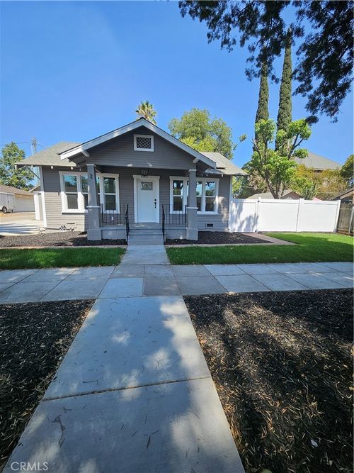 4237 4th St, Riverside, CA, 92501-2603 | Card Image