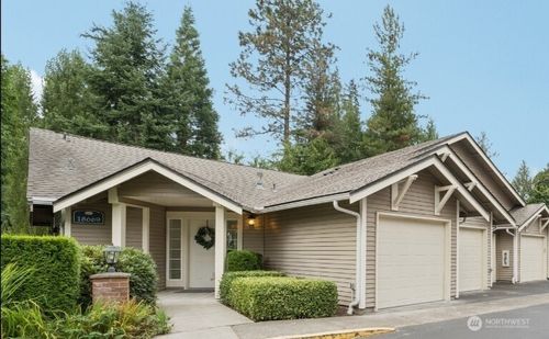 18669 Ne 55th Way, Redmond, WA, 98052-6130 | Card Image