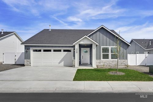 320 N 11th St, Parma, ID, 83660-1037 | Card Image