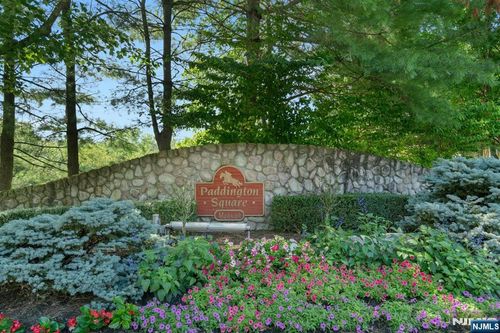 1135 Hyde Park Ct, Mahwah, NJ, 07430-3233 | Card Image