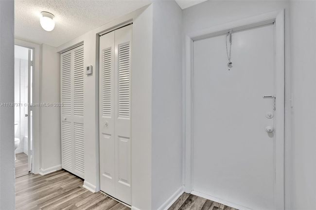 APT-212 - 8400 Lagos De Campo Blvd, Condo with 1 bedrooms, 1 bathrooms and null parking in Tamarac FL | Image 5