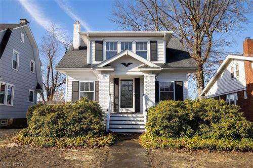 1478 Bunts Rd, Lakewood, OH, 44107-4518 | Card Image