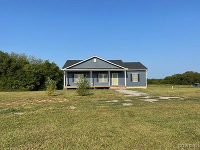 View of front of home featuring a front yard | Image 2