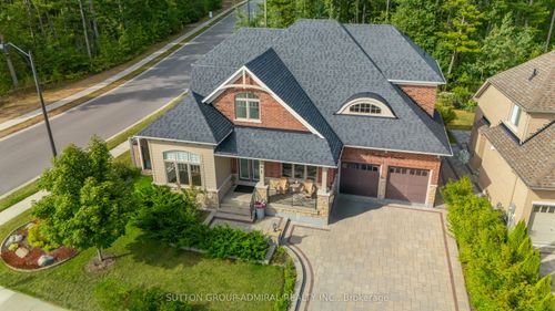 {{alt}} | Card Image