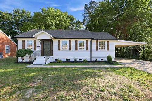 408 E Canary St, Dunn, NC, 28334-5815 | Card Image
