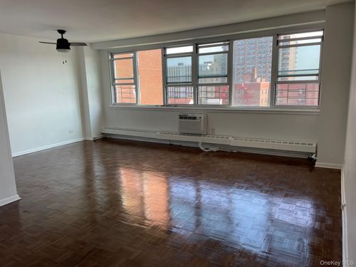 4b-16420 Highland Ave, Jamaica, NY, 11432-3522 | Card Image