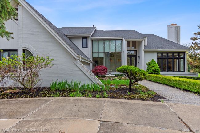 5215 Deer Run Cir, House other with 5 bedrooms, 7 bathrooms and null parking in Orchard Lake MI | Image 68