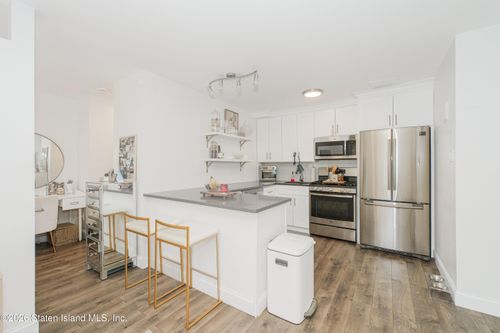 1-c-1294 Rockland Ave, Staten Island, NY, 10314-4931 | Card Image