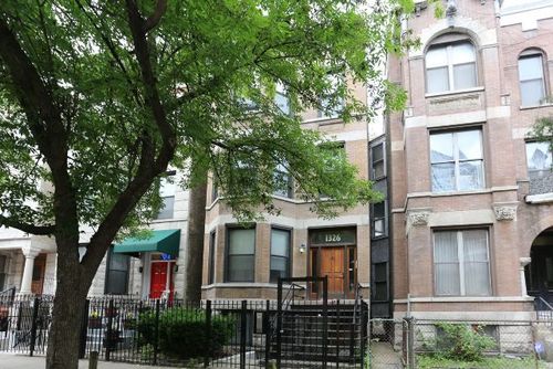 2-1326 N Claremont Ave, Chicago, IL, 60622-2974 | Card Image
