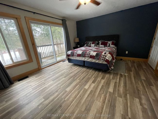 11780 Highway 28, House other with 5 bedrooms, 2 bathrooms and 10 parking in Apsley ON | Image 24