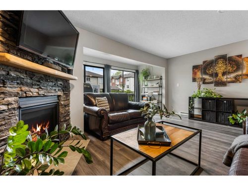 7-9446 Hazel St, Chilliwack, BC, V2P5N1 | Card Image