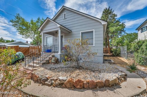 737 16th St, Sparks, NV, 89431-0911 | Card Image