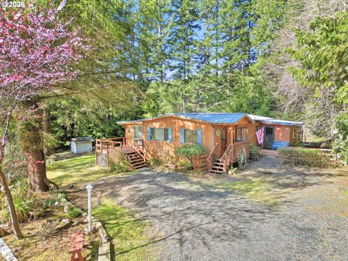 68258 Ridge Rd, North Bend, OR, 97459-7518 | Card Image