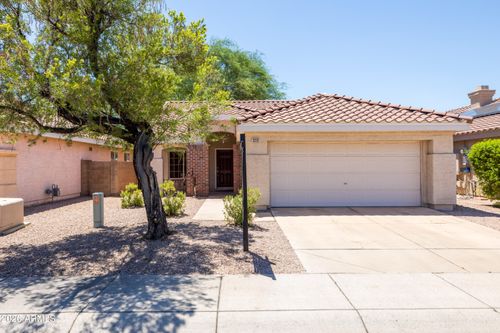3231 E Menadota Dr, Phoenix, AZ, 85050-3985 | Card Image