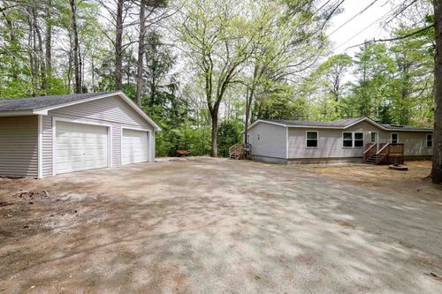 92 Moose Mountain Rd, Canaan, NH, 03741-7557 | Card Image