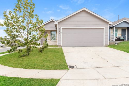 5196 Fowler Crst, Converse, TX, 78109-3892 | Card Image