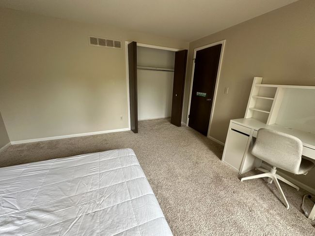1885 Chipping Way, Condo with 4 bedrooms, 3 bathrooms and null parking in Bloomfield Hills MI | Image 14