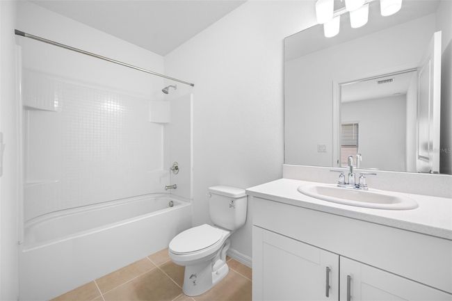 5913 Laurelcrest Gln, House other with 5 bedrooms, 4 bathrooms and null parking in PALMETTO FL | Image 25
