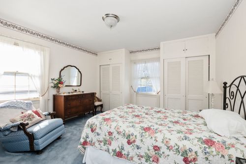 802 Argyle Ave, Flossmoor, IL, 60422-1259 | Card Image