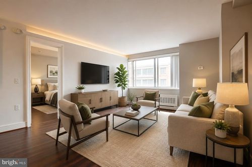 n411-800 4th St Sw, WASHINGTON, DC, 20024-3016 | Card Image