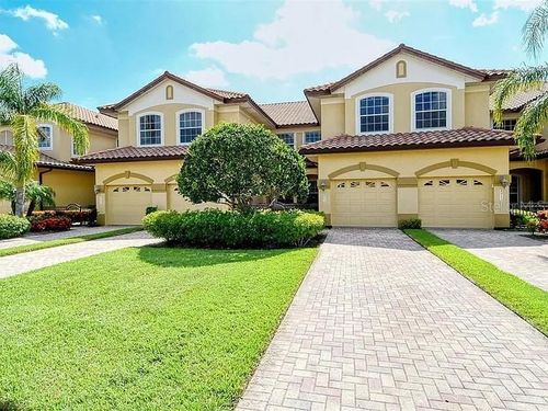 8263 Miramar Way, LAKEWOOD RANCH, FL, 34202-9003 | Card Image