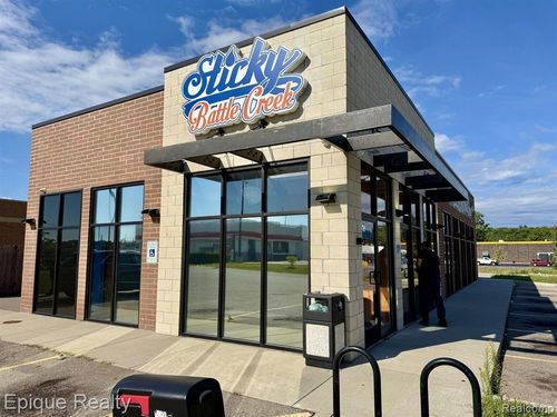 625 North Ave, Battle Creek, MI, 49017-3230 | Card Image