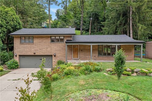 2306 Marbury Rd, Pittsburgh, PA, 15221-3670 | Card Image