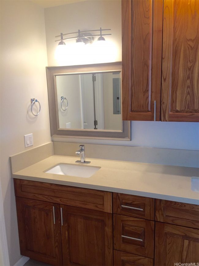 A - 2325 Ahe St, House other with 2 bedrooms, 1 bathrooms and 1 parking in Honolulu HI | Image 8