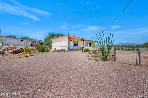 285 N Tawni Dr, Benson, AZ, 85602-6230 | Card Image