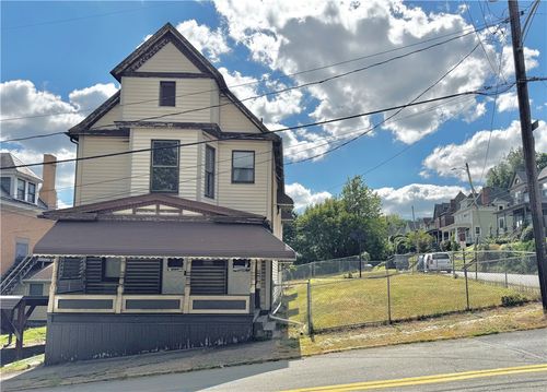 409 5th St, Charleroi, PA, 15022-1537 | Card Image