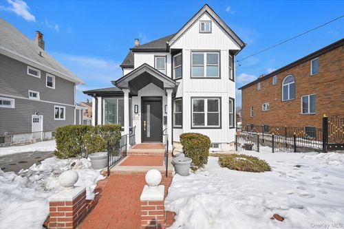 154-25 13th Ave, Whitestone, NY, 11357-1929 | Card Image