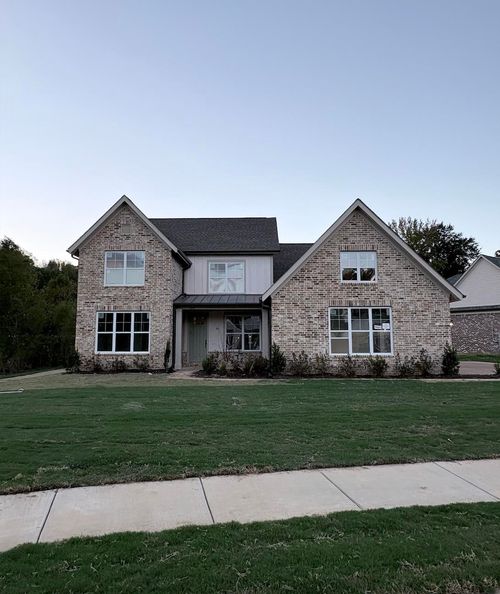 5019 Porch Rock Cv, Arlington, TN, 38002-9589 | Card Image