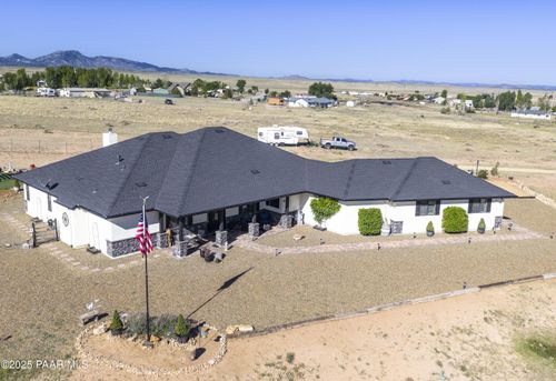 7625 E Lizzy Ln, Prescott Valley, AZ, 86315-6877 | Card Image