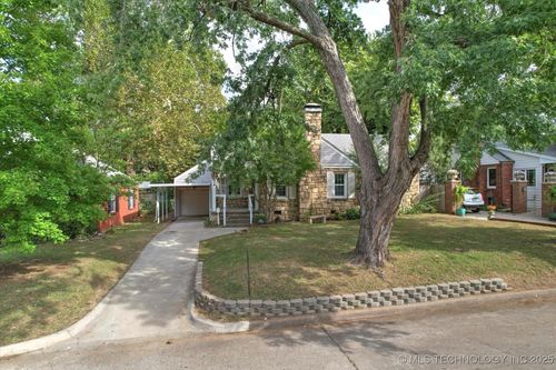 1435 S Marion Ave, Tulsa, OK, 74112-5922 | Card Image