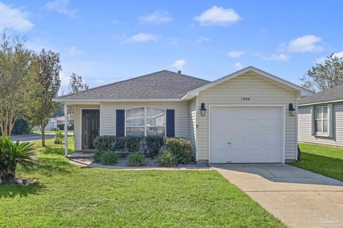 1050 Antigua Cir, Pensacola, FL, 32506-7835 | Card Image