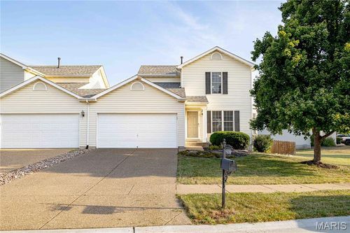 2161b-2007 Ella Dr, Wentzville, MO, 63385-4667 | Card Image