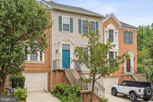 6667 Debra Lu Way, SPRINGFIELD, VA, 22150-7823 | Card Image