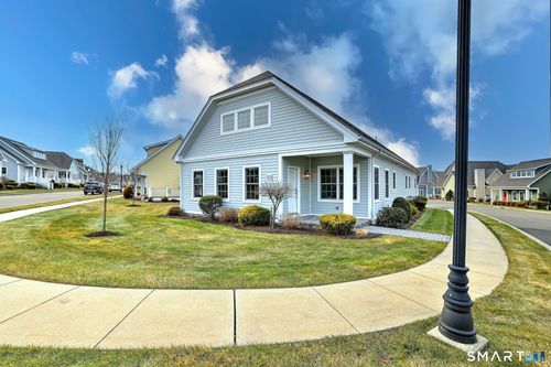 323-323 Goose Ln, Orange, CT, 06477-1137 | Card Image