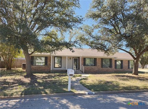 108 Parkview Dr, Brady, TX, 76825-5319 | Card Image