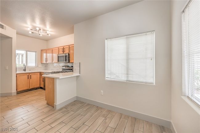 UNIT-104 - 2109 Echo Bay St, Condo with 3 bedrooms, 2 bathrooms and null parking in Las Vegas NV | Image 8