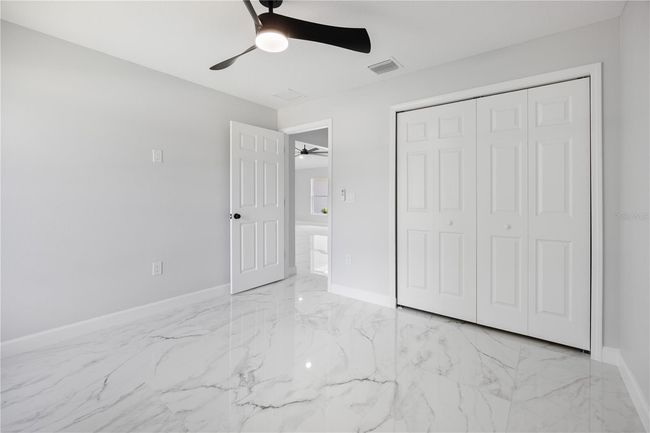 bedroom 2 and hallway | Image 20